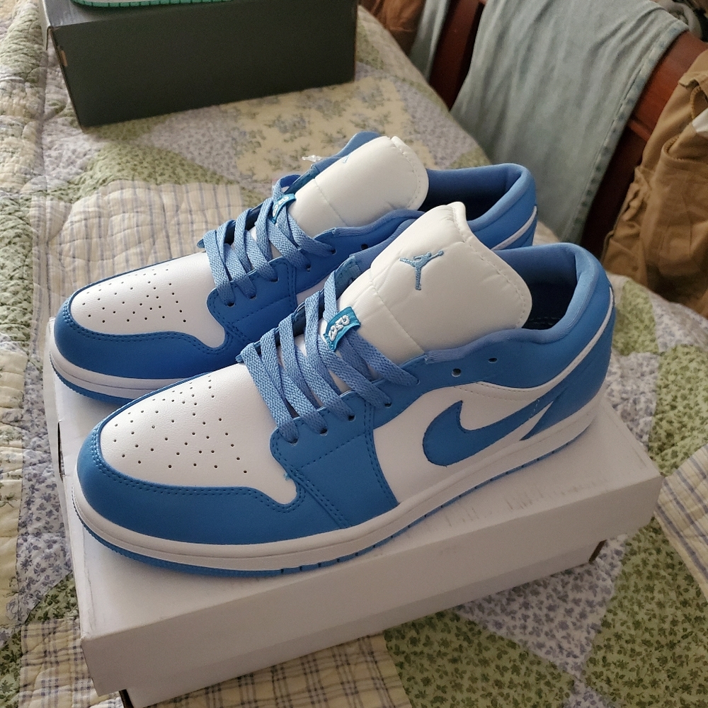 Jordan 1 lows "UNC"